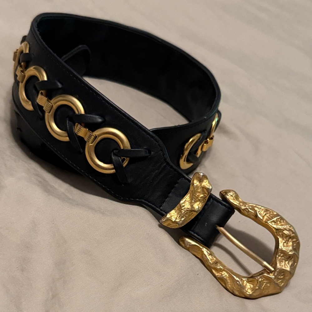 Vintage 80s Sculptural Gold Buckle Wide Black Leather Statement Belt – Power Era - Picture 2 of 16